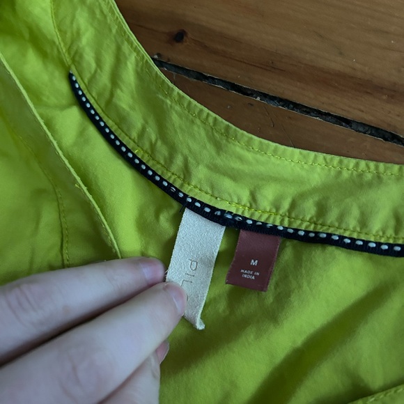Pilcro Anthropologie Drawstring Chartreuse Poplin Button Blouse medium green - Picture 6 of 10